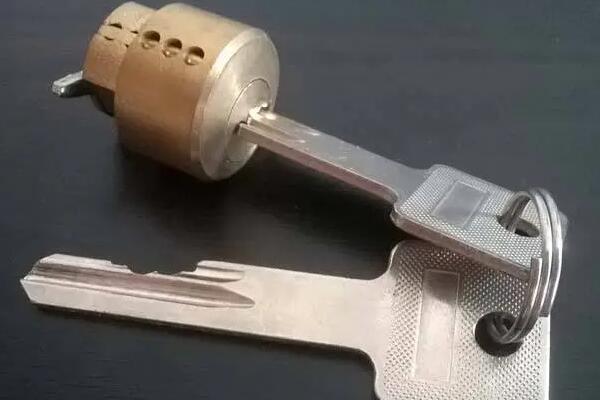 如何找正规的换锁公司呢?换锁要注意什么?